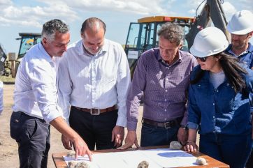 Recorrida por obras y una reunión política de alto voltaje en la Sexta sección