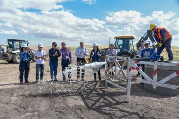 Recorrida por obras y una reunión política de alto voltaje en la Sexta sección