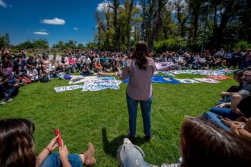 Intendenta peronista visitó municipio amigo, pidió seguir luchando y defendiendo a CFK