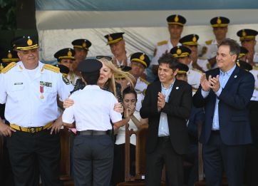 El gobernador bonaerense encabezó el acto por el Día de la Policía de la Provincia