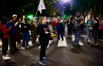 Repercusiones del caos: cacerolazos y amplio repudio a la represión en la marcha de jubilados