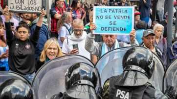 Día D para el Gobierno: nueva marcha por los jubilados con sesión por el FMI de fondo