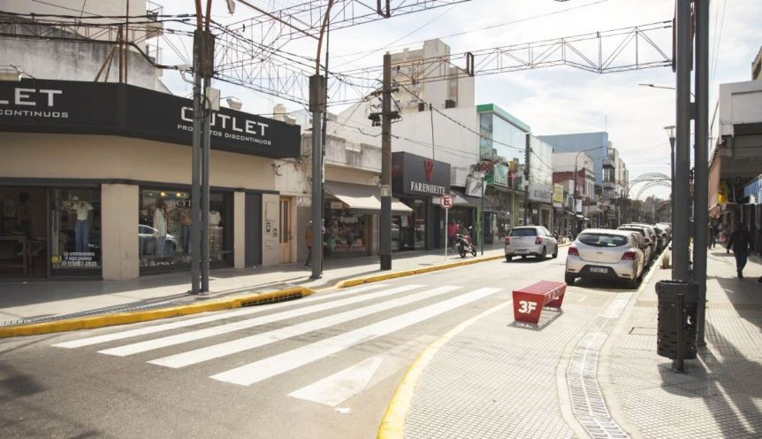 Pasó la motosierra en Tres de Febrero: ya no hay Dirección de Habilitaciones