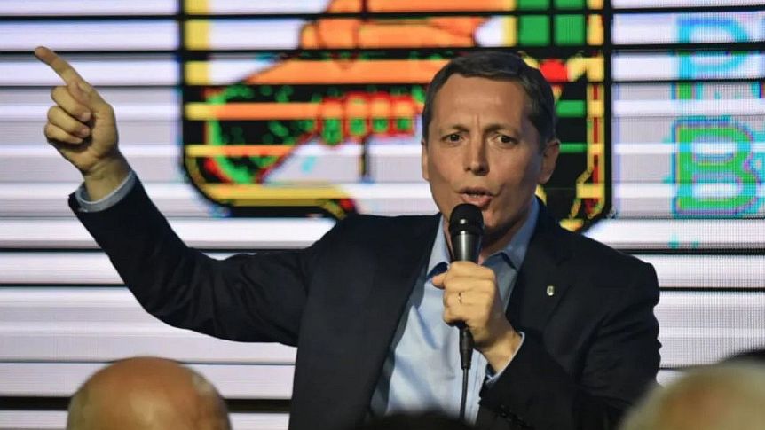Imagen positiva: leve ventaja de Kicillof sobre CFK en la sección donde sería candidata