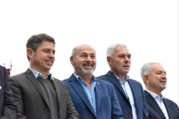 Con el tironeo entre Kicillof y parte de su bloque, López va a la Legislatura