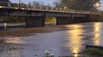 Barrios inundados, alerta roja y advertencias por el temporal en el conurbano y el interior
