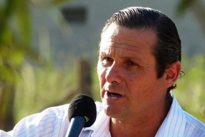 Licitaciones millonarias y compras sin justificar acorralan a exintendente PRO