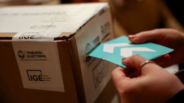 Cerraron los comicios y comienza la cuenta regresiva para conocer los resultados