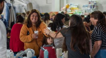 Llega la ayuda a Zárate tras el temporal con el Tren Solidario y María Becerra
