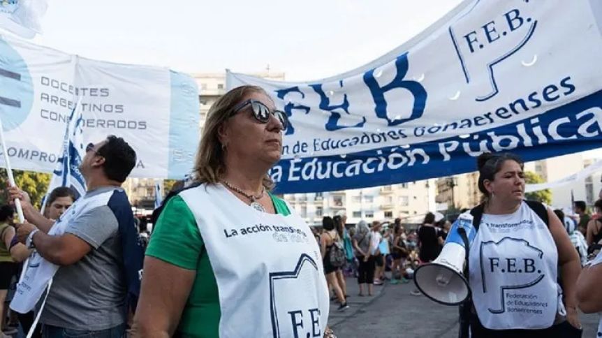 Docentes: jornada de paro y descontento con Nación y Provincia