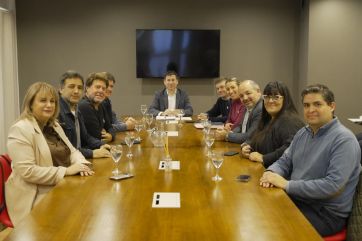 UCR-PBA: (dis) tensión, doble firma y chisporroteos por el destino del barco