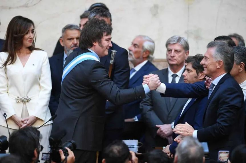 Bajó la tensión entre Milei y Macri para encaminarse a un acuerdo electoral en PBA
