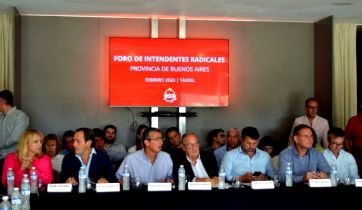 Cónclave radical en La Plata con definiciones: “No nos gusta que nos manoseen”