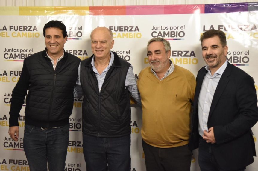 Apunten a Fernández: