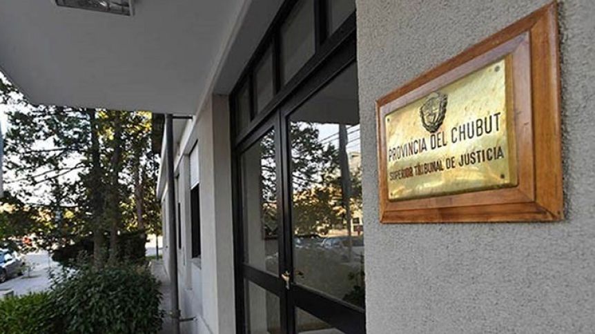 Escándalo en Chubut por el aumento de