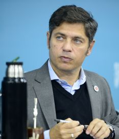 Kicillof tuvo su banquete con intendentes y prepara la birome con miras a las elecciones