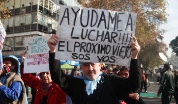 Masiva marcha al Congreso en apoyo al Garrahan, los jubilados y los discapacitados