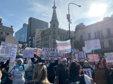 Los médicos del Garrahan volvieron a marchar y sigue el conflicto