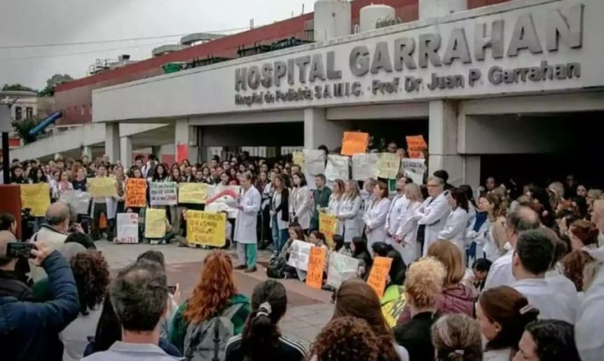Guerra entre Nación y Provincia por una supuesta deuda del IOMA con el Garrahan