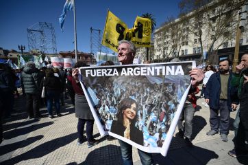 Con Kicillof a la cabeza, el peronismo bonaerense prepara una marcha masiva