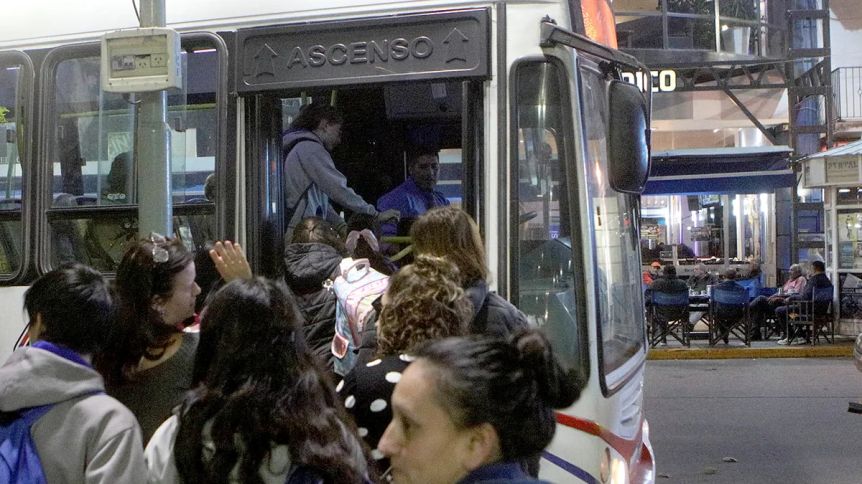 Rige el nuevo aumento del 7% en las líneas nacionales que circulan en el AMBA