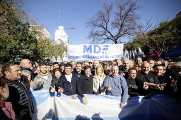 Kicillof en la marcha por CFK: “Intentan disciplinar al campo popular”