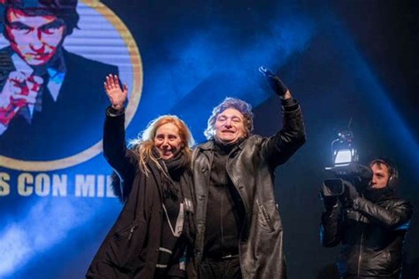 Con Milei y Karina confirmados, los libertarios afinan su congreso en La Plata