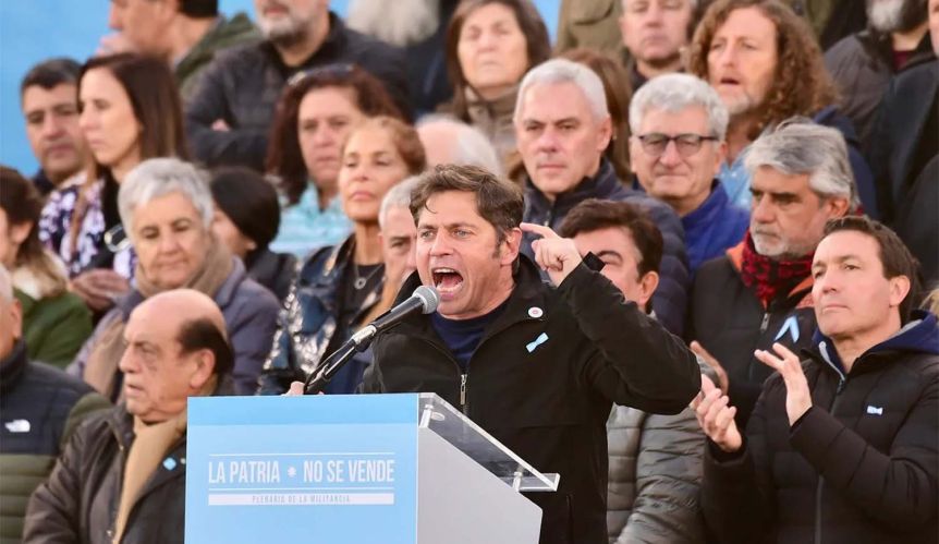 El MDF sale con sus plenarios militantes en el interior a la espera del cierre de listas