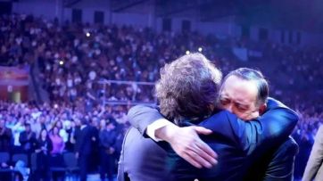 Milagro ahorrista: pastor amigo de Milei dice que 100 mil pesos se le transformaron en 100 mil dólares