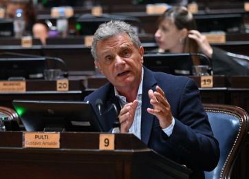 Tres levantaron la mano y se calentó la reunión del MDF de la Quinta sección