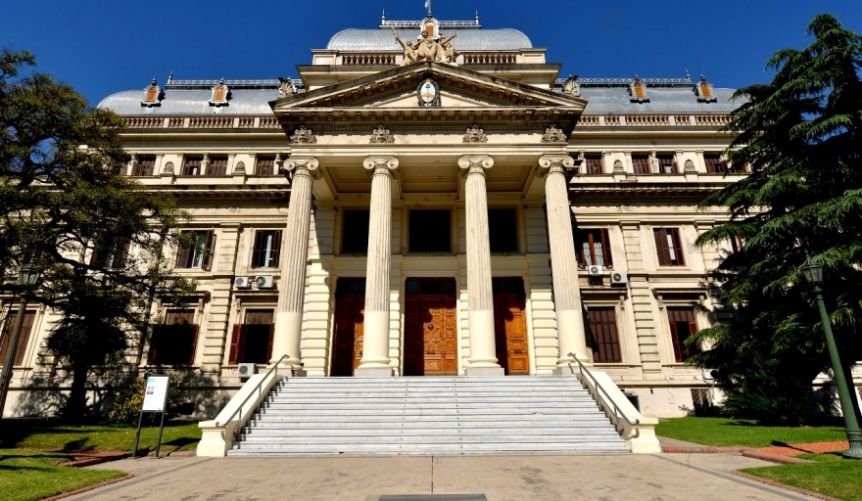 La Cuarta elige senadores y los frentes ya orejean sus cartas electorales