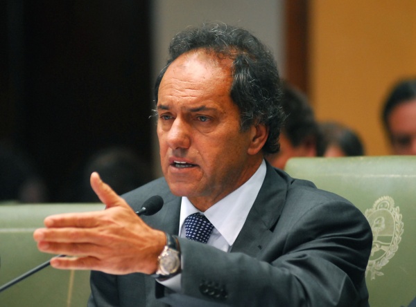 Scioli, firme por sus lugares en las listas