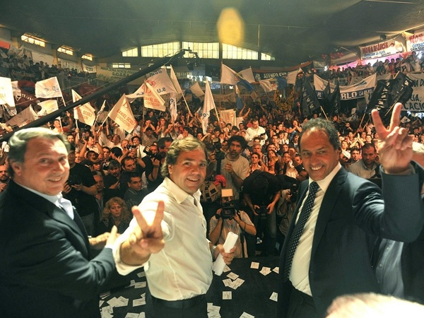 “Scioli 2015” se mete en los HCD