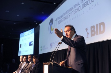 Scioli-MI: coincidieron, pero sin foto