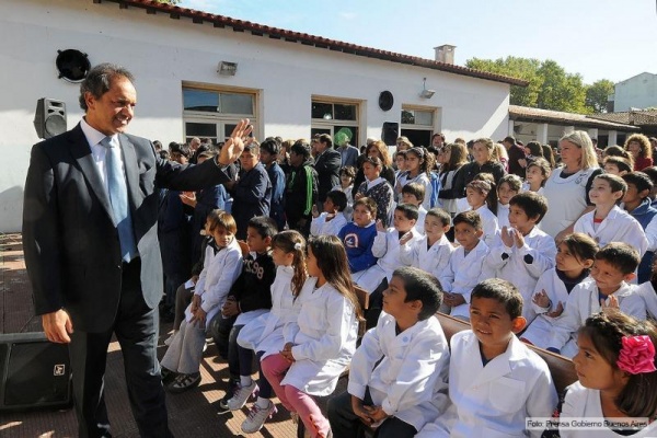 La Matanza: Scioli inaugura el ciclo lectivo