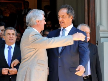 Scioli en Uruguay con Tabaré