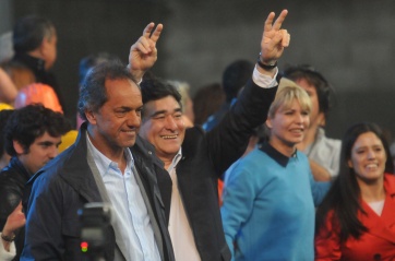 Scioli pidió unidad y defender los logros en las urnas el próximo domingo