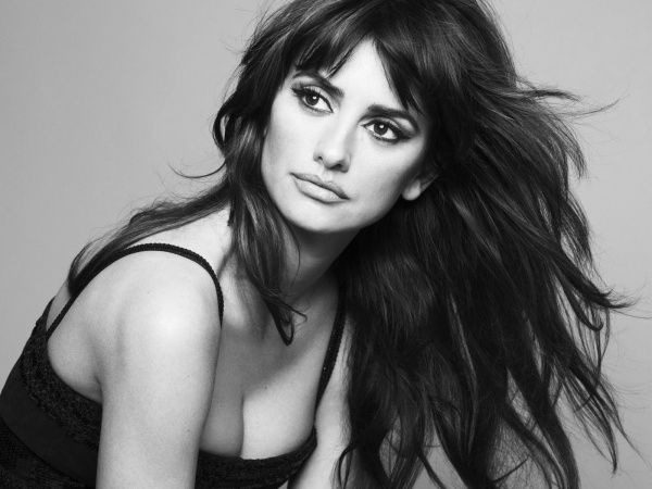 Penélope Cruz luce irreconocible en el papel más difícil