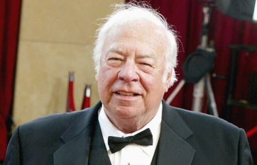 Murió George Kennedy, no de los actores de 