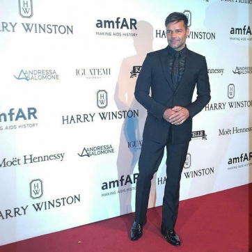 Ricky Martin presentó oficialmente a su novio en gala benéfica