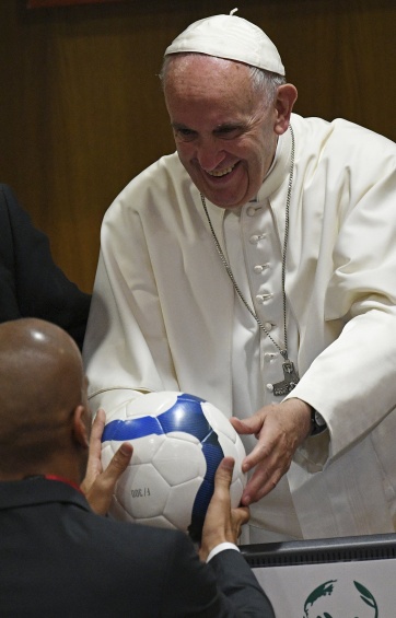 El Papa anunció que La Plata será sede del 