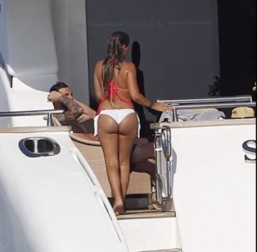 La mujer de Messi sigue causando sensación en las redes