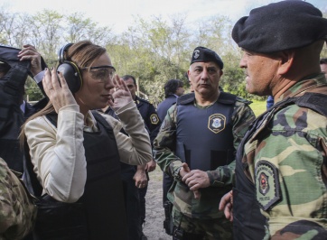 Vidal visitó al Grupo Halcón luego de los rumores de acuartelamiento