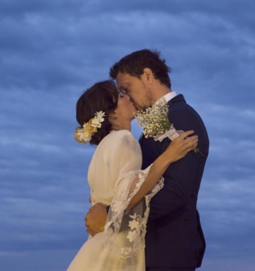 Así fue la boda de Nico Vazquez y Gimena Accardi en la playa