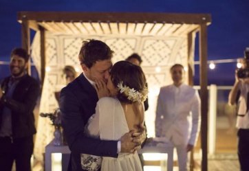 Así fue la boda de Nico Vazquez y Gimena Accardi en la playa