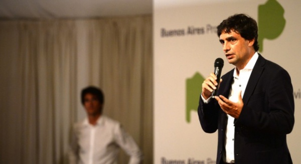 Ex ministros, economistas, dirigentes y los consejos a Lacunza