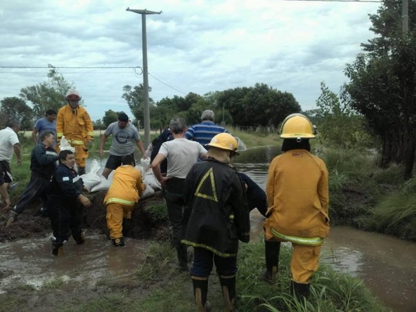 General Villegas volvió a quedar bajo el agua: 