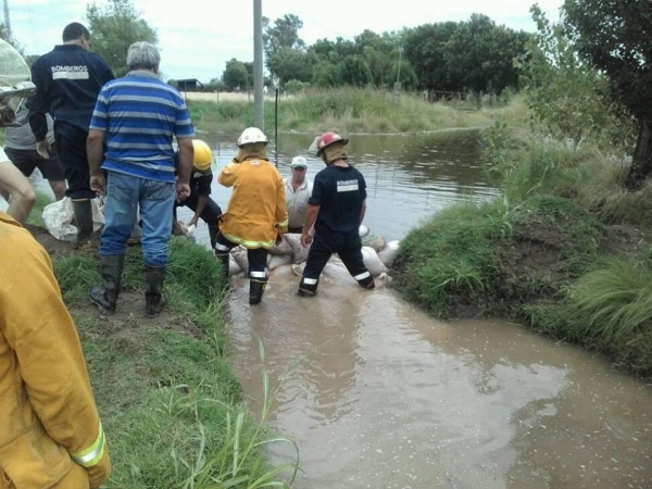 General Villegas volvió a quedar bajo el agua: 