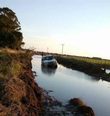 General Villegas volvió a quedar bajo el agua: 