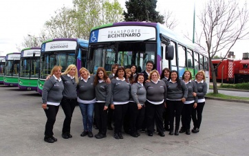 Los intendentes bonaerenses rindieron homenaje a la mujer